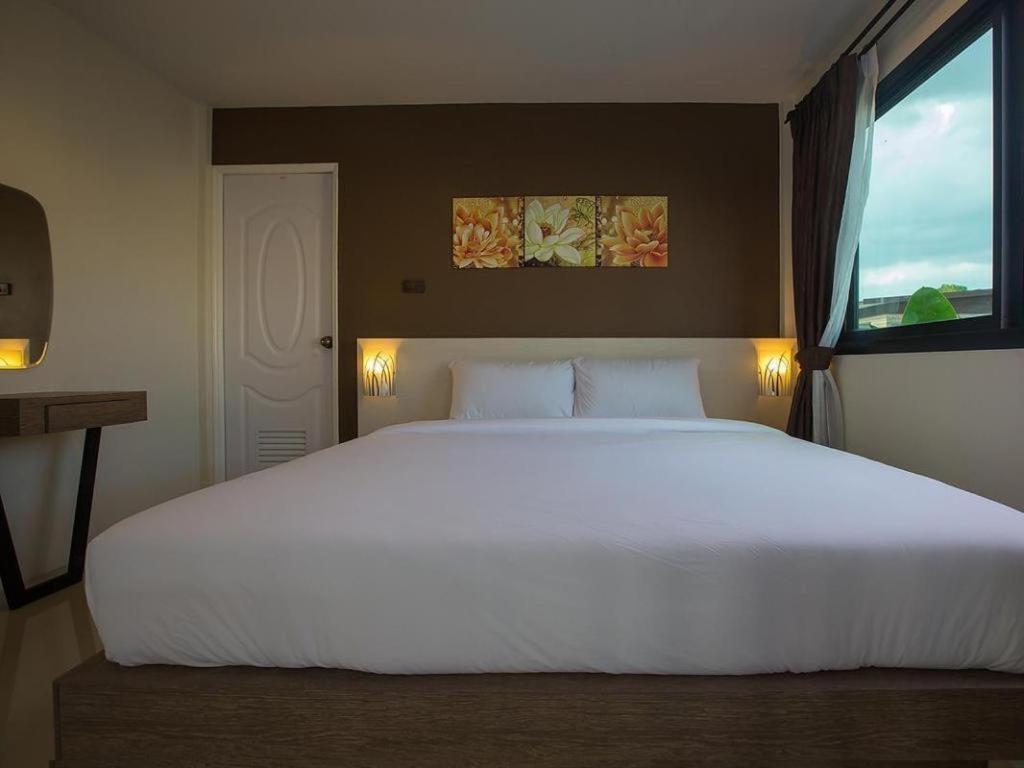 Bua Tara Resort Nong Prue Ngoại thất bức ảnh