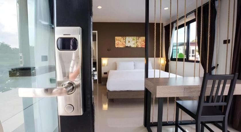 Bua Tara Resort Nong Prue Ngoại thất bức ảnh