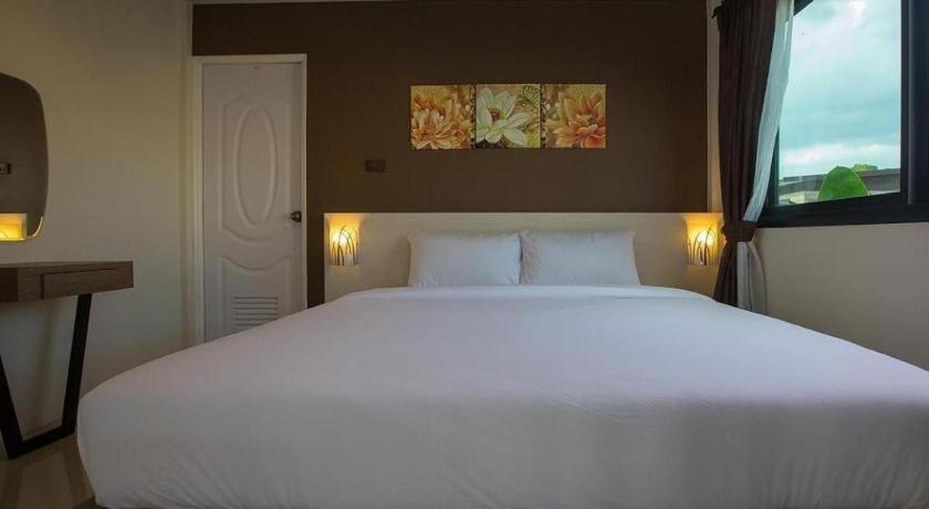 Bua Tara Resort Nong Prue Ngoại thất bức ảnh